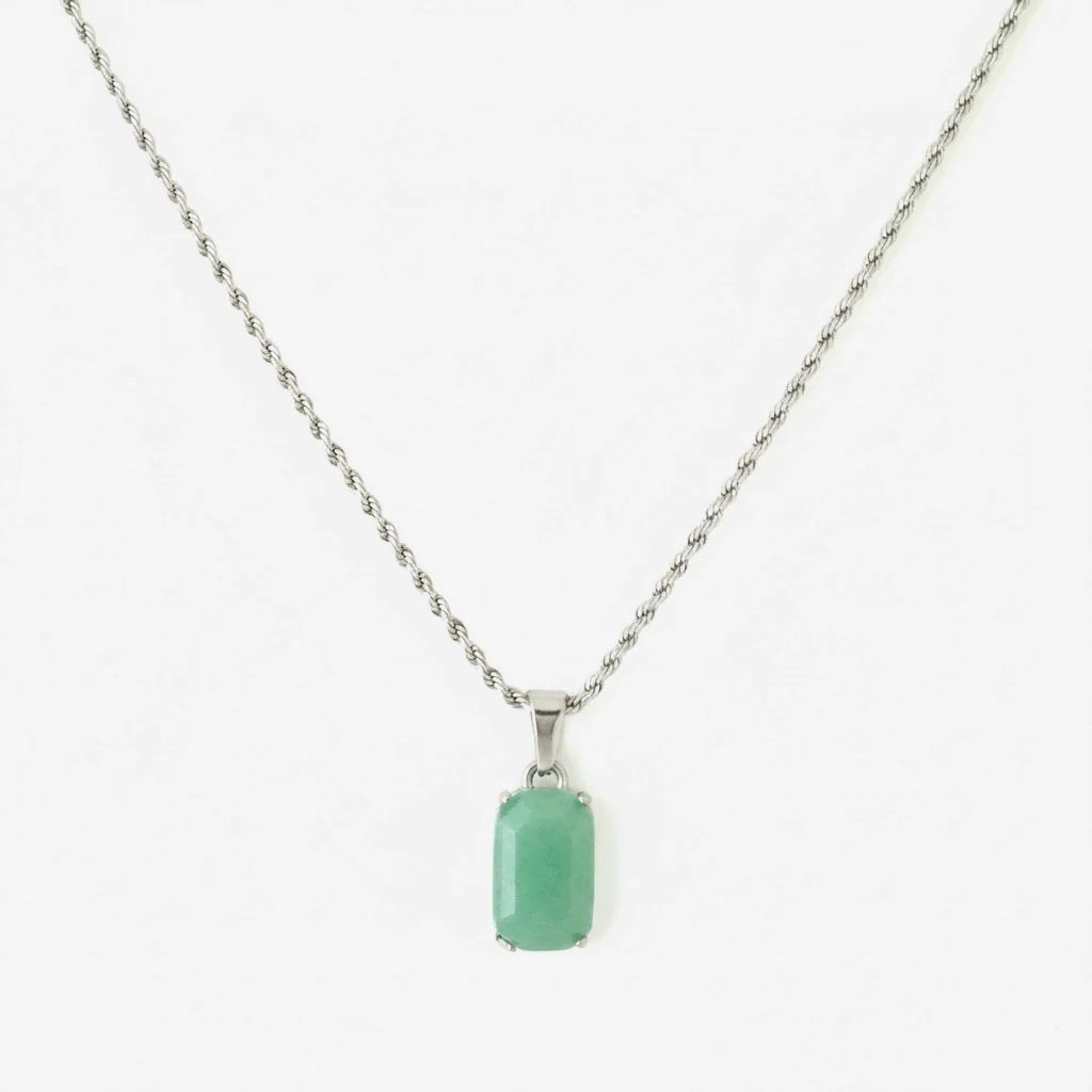 GREEN AVENTURINE PENDANT (SILVER)
